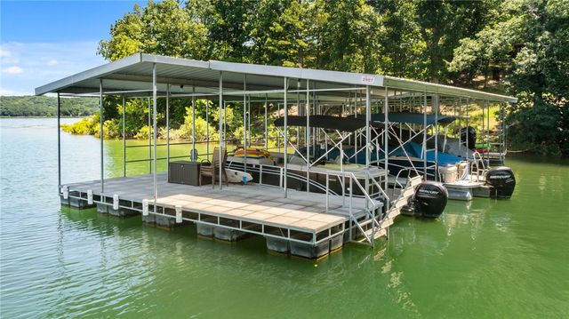 10 Reynolds Road, Rogers, AR 72756