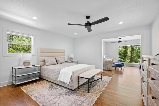 10 Reynolds Road, Rogers, AR 72756