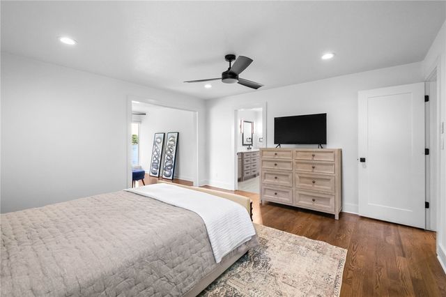 10 Reynolds Road, Rogers, AR 72756