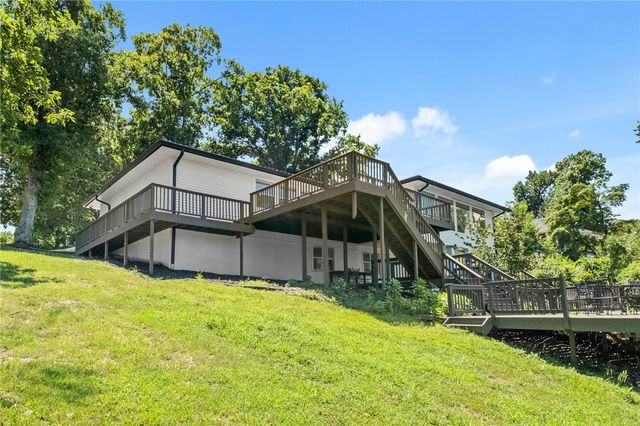 10 Reynolds Road, Rogers, AR 72756
