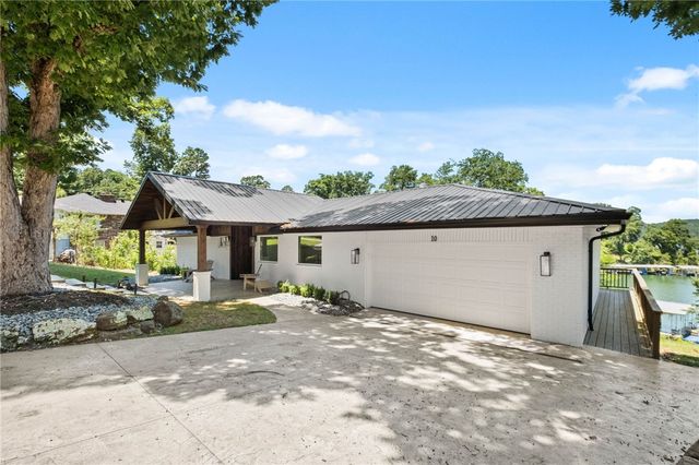 10 Reynolds Road, Rogers, AR 72756