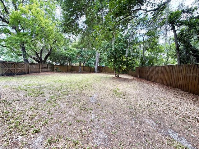 14904 LAKE FOREST DRIVE, Lutz, FL 33559