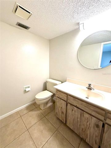 14904 LAKE FOREST DRIVE, Lutz, FL 33559