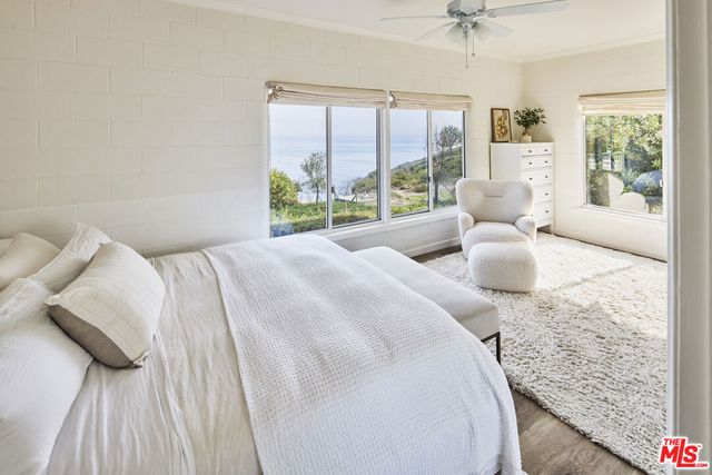 6734 Zumirez Drive, Malibu, CA 90265