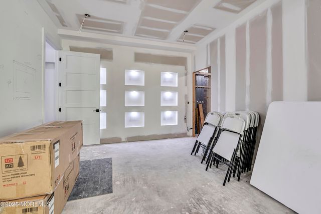 30 Winchester Lane, Holmdel, NJ 07733