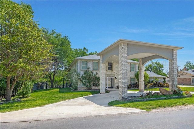 519 S SHORE Drive, Amarillo, TX 79118