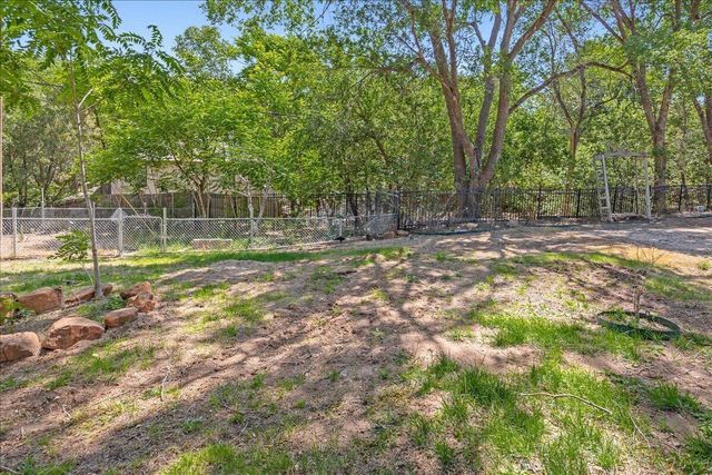 519 S SHORE Drive, Amarillo, TX 79118