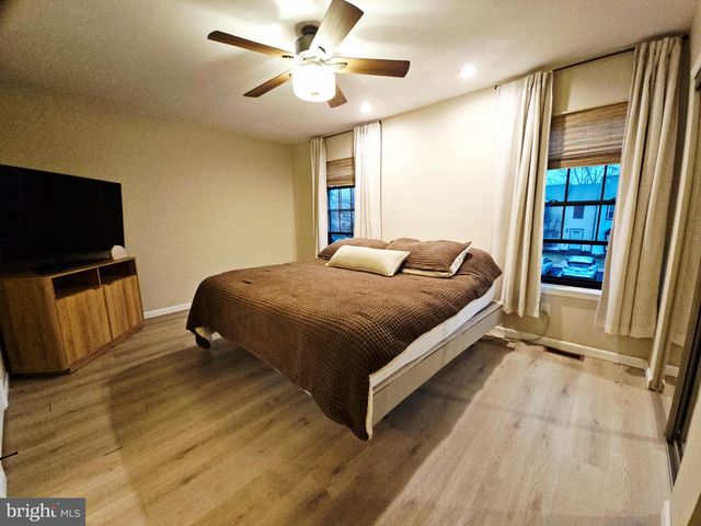 169 CROWN PRINCE DR, Marlton, NJ 08053