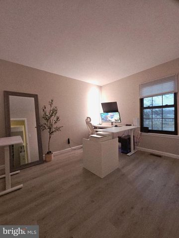 169 CROWN PRINCE DR, Marlton, NJ 08053