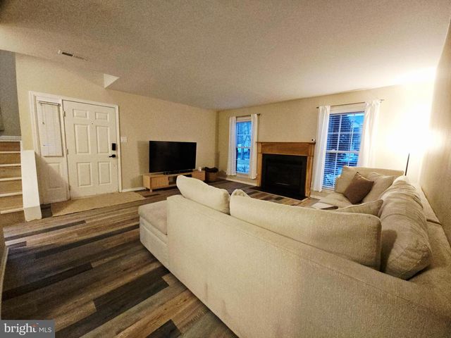 169 CROWN PRINCE DR, Marlton, NJ 08053