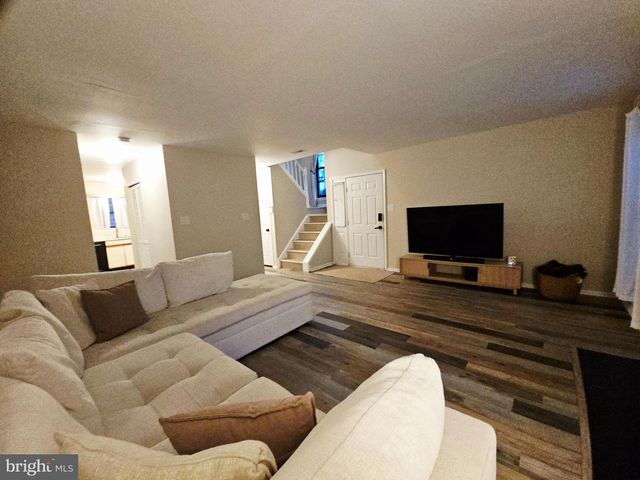 169 CROWN PRINCE DR, Marlton, NJ 08053