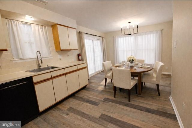 169 CROWN PRINCE DR, Marlton, NJ 08053