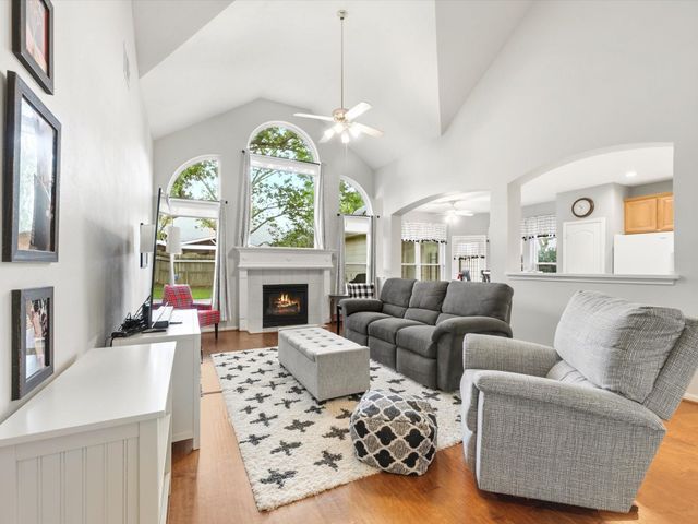502 Airybrook Lane, Houston, TX 77094