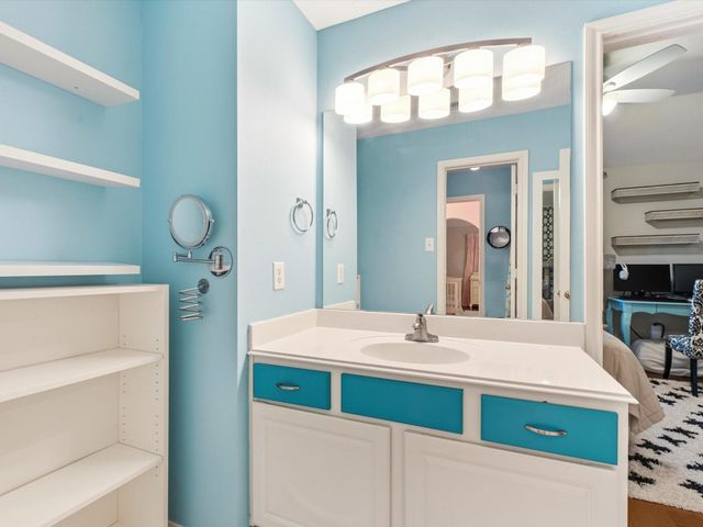 502 Airybrook Lane, Houston, TX 77094
