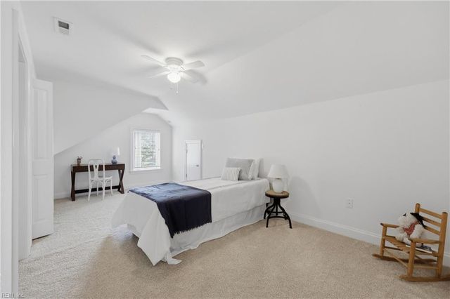 2101 Governors Pointe DR, Suffolk, VA 23436