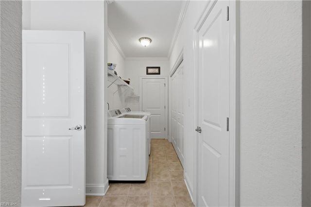 2101 Governors Pointe DR, Suffolk, VA 23436