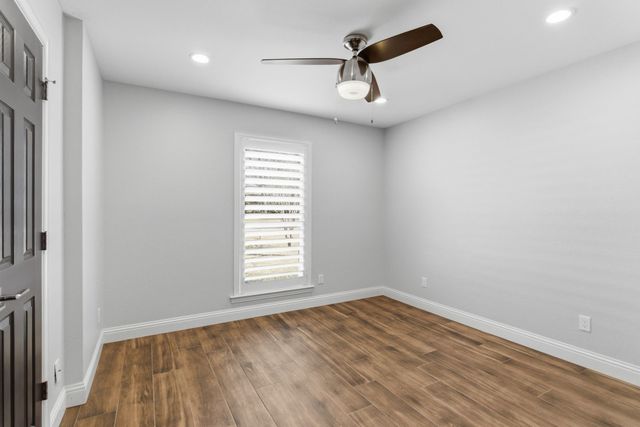 1622 Tamarron Court, Keller, TX 76248