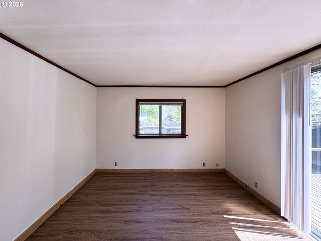 310 E 31ST Ave, Eugene, OR 97405