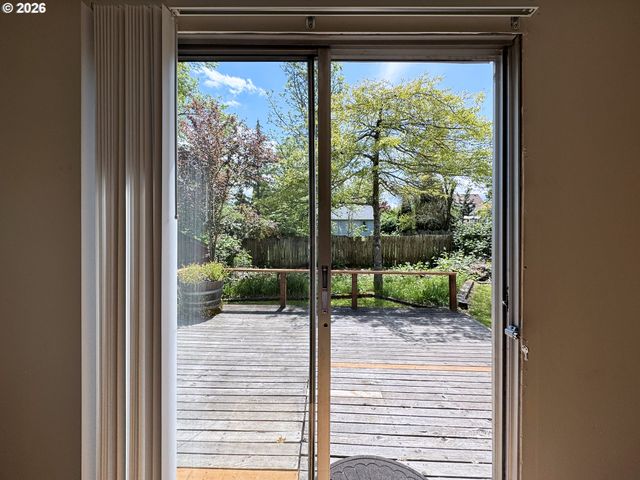 310 E 31ST Ave, Eugene, OR 97405