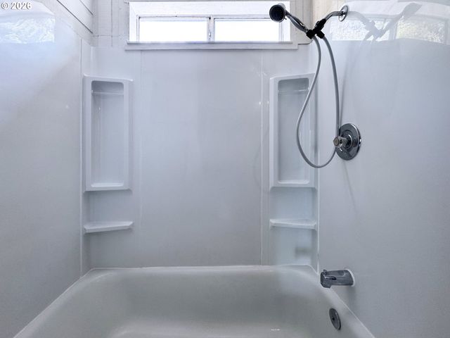 310 E 31ST Ave, Eugene, OR 97405