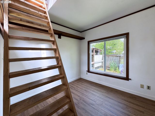 310 E 31ST Ave, Eugene, OR 97405