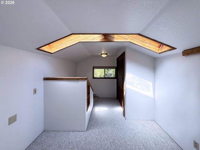 310 E 31ST Ave, Eugene, OR 97405