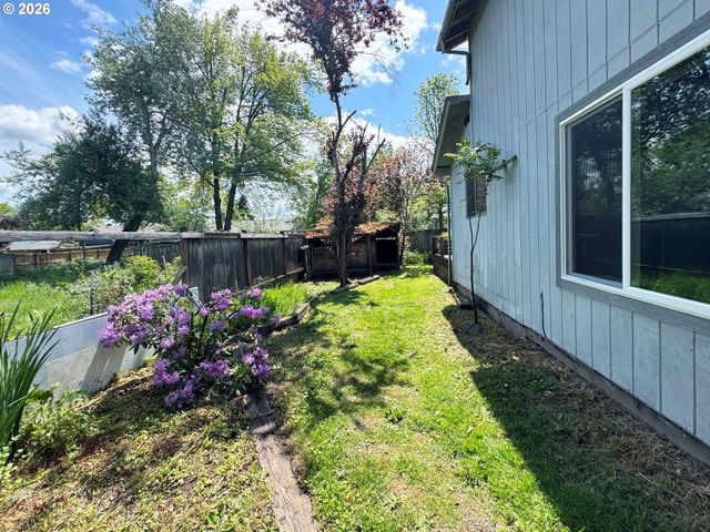 310 E 31ST Ave, Eugene, OR 97405