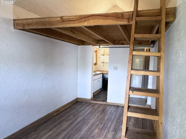 310 E 31ST Ave, Eugene, OR 97405