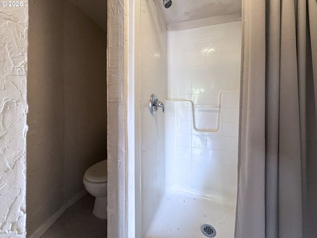 310 E 31ST Ave, Eugene, OR 97405