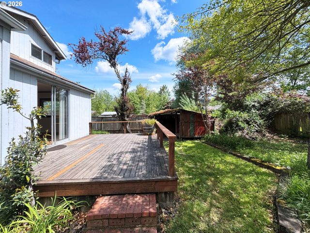 310 E 31ST Ave, Eugene, OR 97405