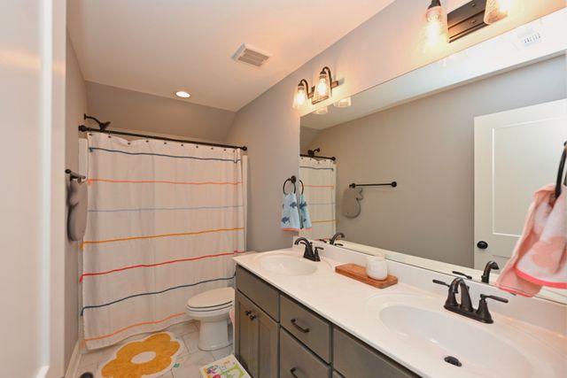 863 Bloomdale Trce, Hermitage, TN 37076