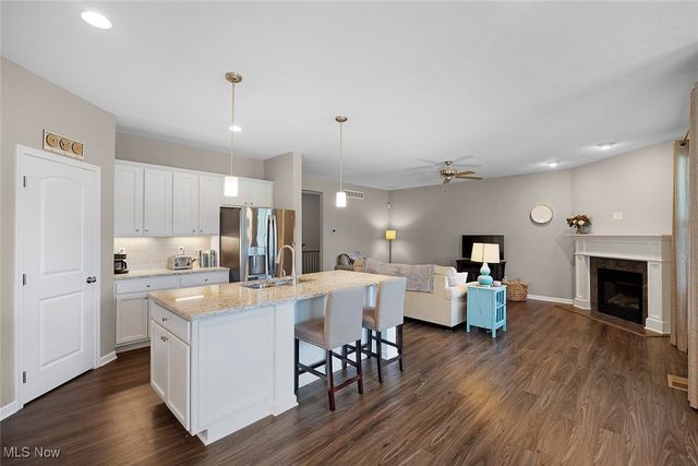 13861 Woodhawk Drive, Strongsville, OH 44136