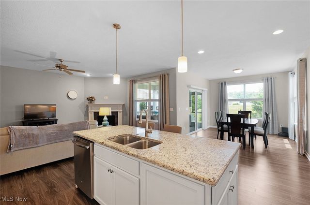 13861 Woodhawk Drive, Strongsville, OH 44136