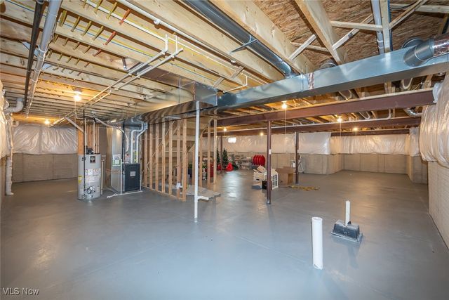 13861 Woodhawk Drive, Strongsville, OH 44136