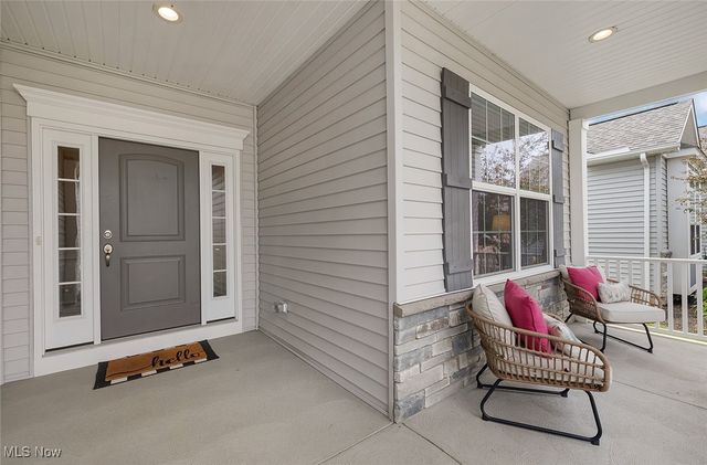 13861 Woodhawk Drive, Strongsville, OH 44136