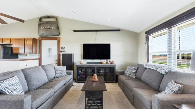 61829 County Road 7, Elkhart, IN 46517