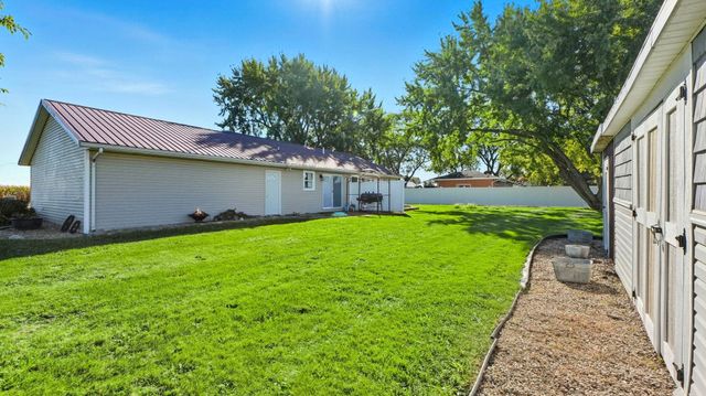 61829 County Road 7, Elkhart, IN 46517