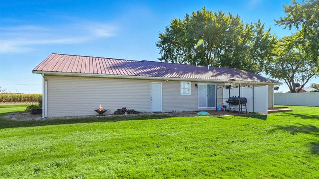 61829 County Road 7, Elkhart, IN 46517