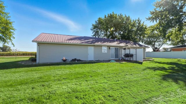 61829 County Road 7, Elkhart, IN 46517