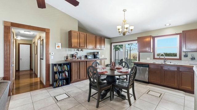 61829 County Road 7, Elkhart, IN 46517