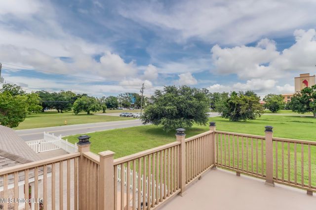 133 Myrtle Street, Biloxi, MS 39530