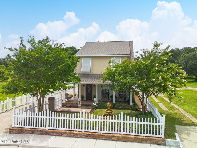 133 Myrtle Street, Biloxi, MS 39530