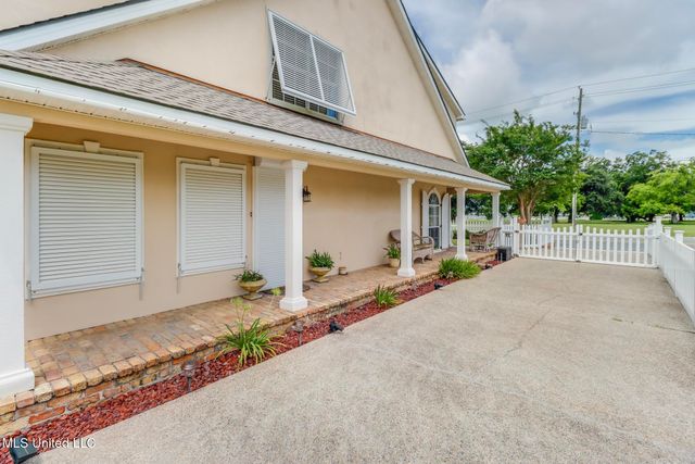133 Myrtle Street, Biloxi, MS 39530