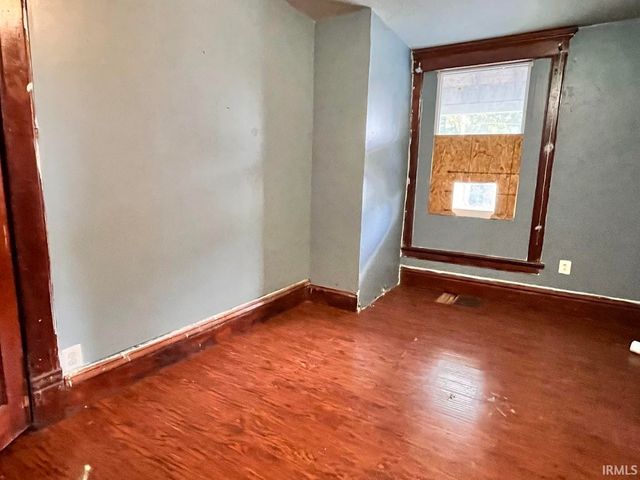 435 Washington Street, Logansport, IN 46947