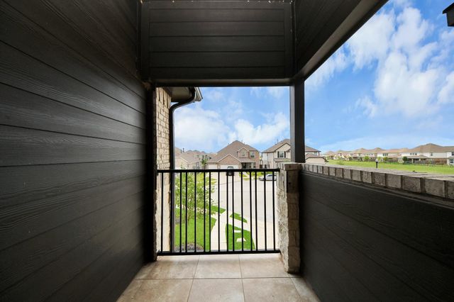 3 Avery Brook Court, Manvel, TX 77578