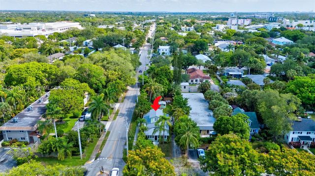 1031 SW 4th St, Fort Lauderdale, FL 33312