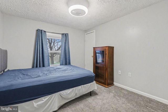 1011 CRANES GAP ROAD, Carlisle, PA 17013