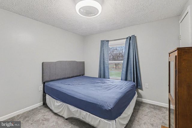 1011 CRANES GAP ROAD, Carlisle, PA 17013