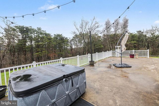 1011 CRANES GAP ROAD, Carlisle, PA 17013