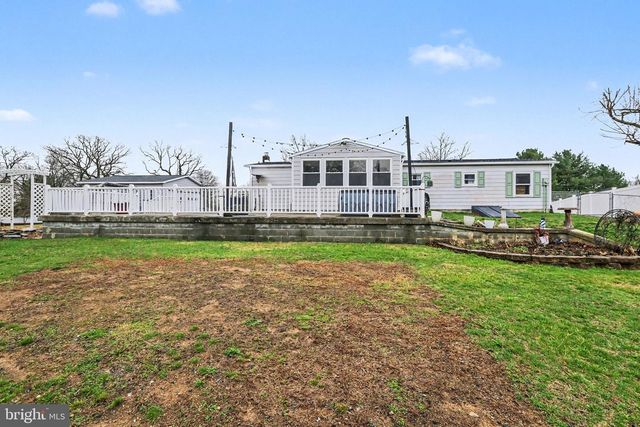 1011 CRANES GAP ROAD, Carlisle, PA 17013